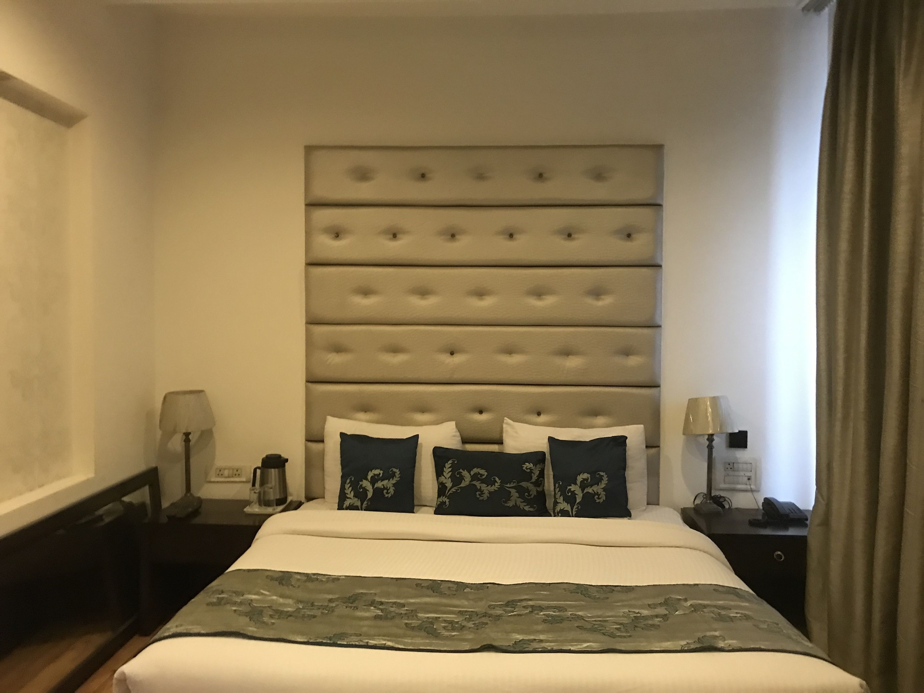 Minibar, in-room safe, iron/ironing board, rollaway beds