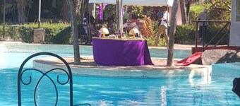 Makuti Villas Resort