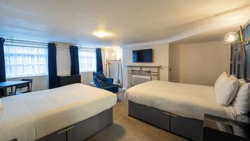 Family Studio | Individually decorated, individually furnished, desk, laptop workspace