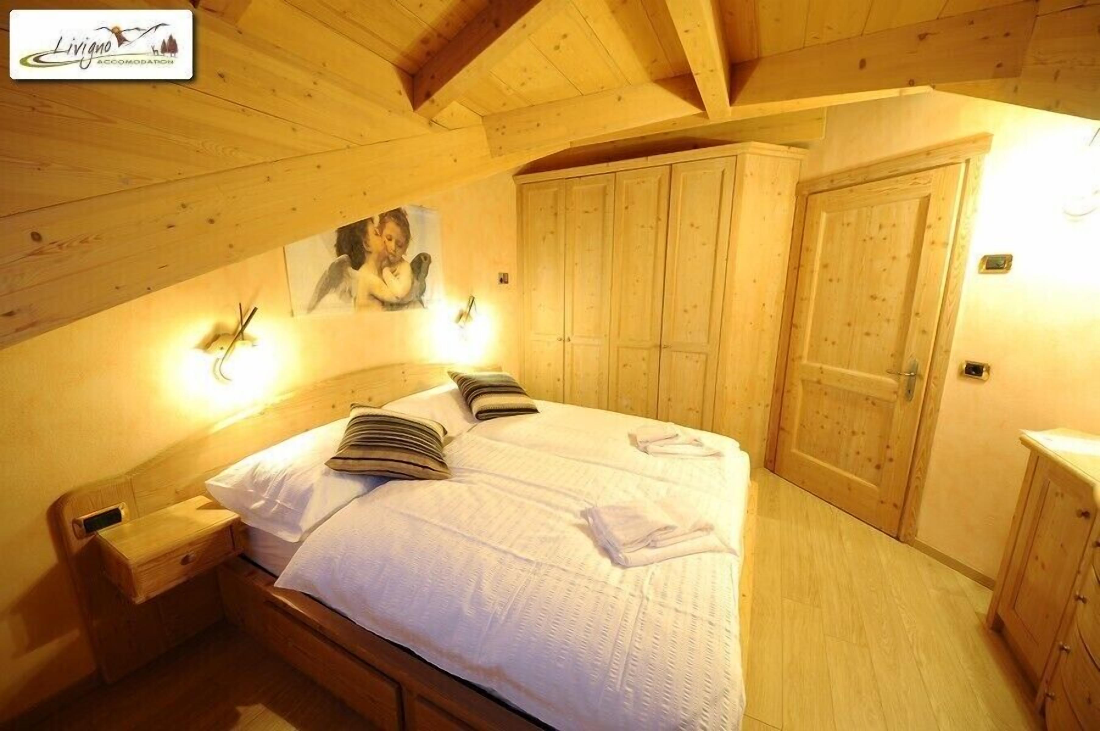 Chalet, 2 Bedrooms, Mountain View | 2 bedrooms, Egyptian cotton sheets, premium bedding, down comforters
