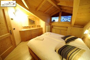 Chalet, 2 Bedrooms, Mountain View | Mountain view