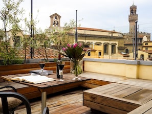Junior Room, Terrace | Valley view