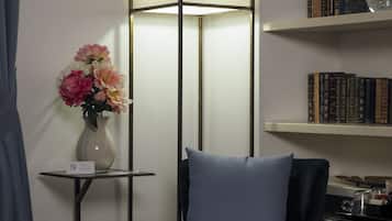Superior Double Room | 1 bedroom, minibar, in-room safe, iron/ironing board
