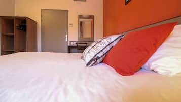 Premium bedding, individually decorated, individually furnished, desk