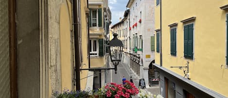 Comfort Triple Room | Terrace/patio