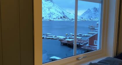 Reine Retro Villa