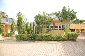 Front of property - Country Motel Koboko (Koboko)