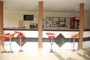 Bar (en la propiedad)