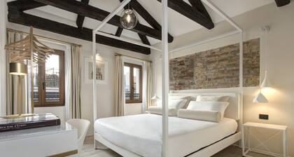 San Marco Suite 755