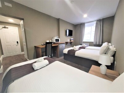 The New County Hotel