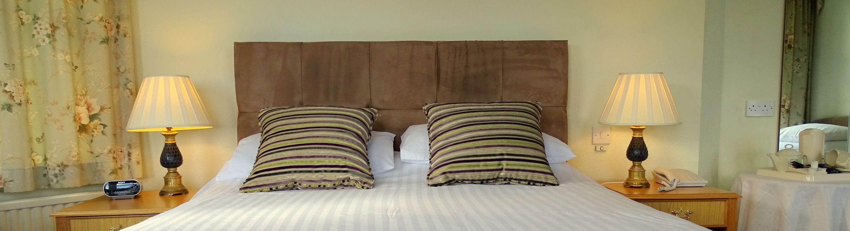 double or twin room, non smoking | individually decorated, individually furnished, laptop workspace