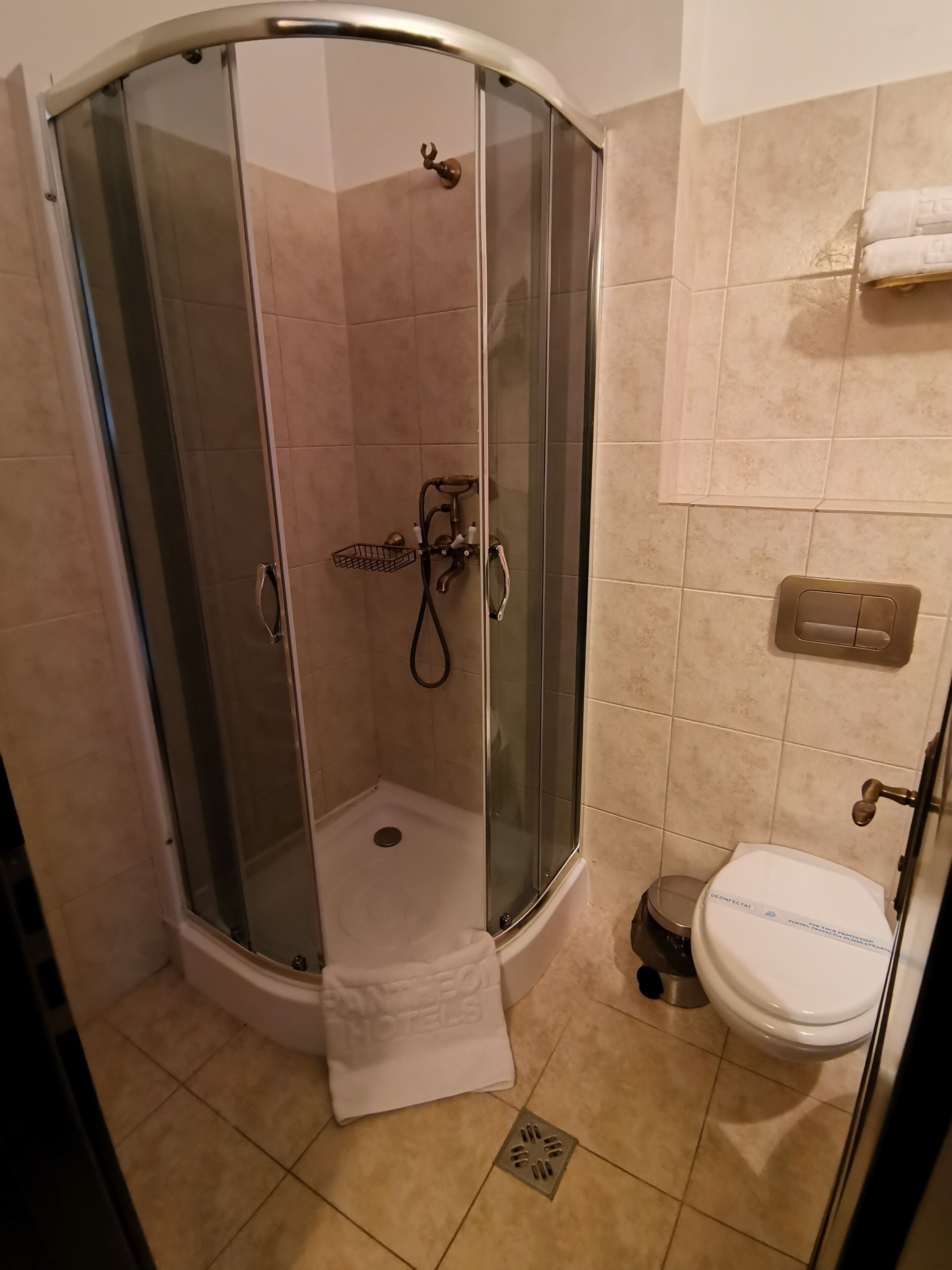 king room | bathroom | shower, free toiletries, hair dryer, dressing gowns