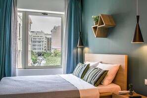 Signature Studio (4) | City view - Dynasta Central Suites (Athens)