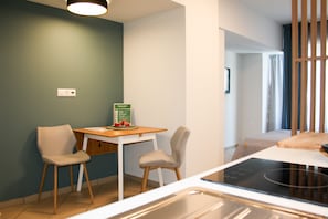 Signature-studio (4) | Ruokailu omassa huoneessa