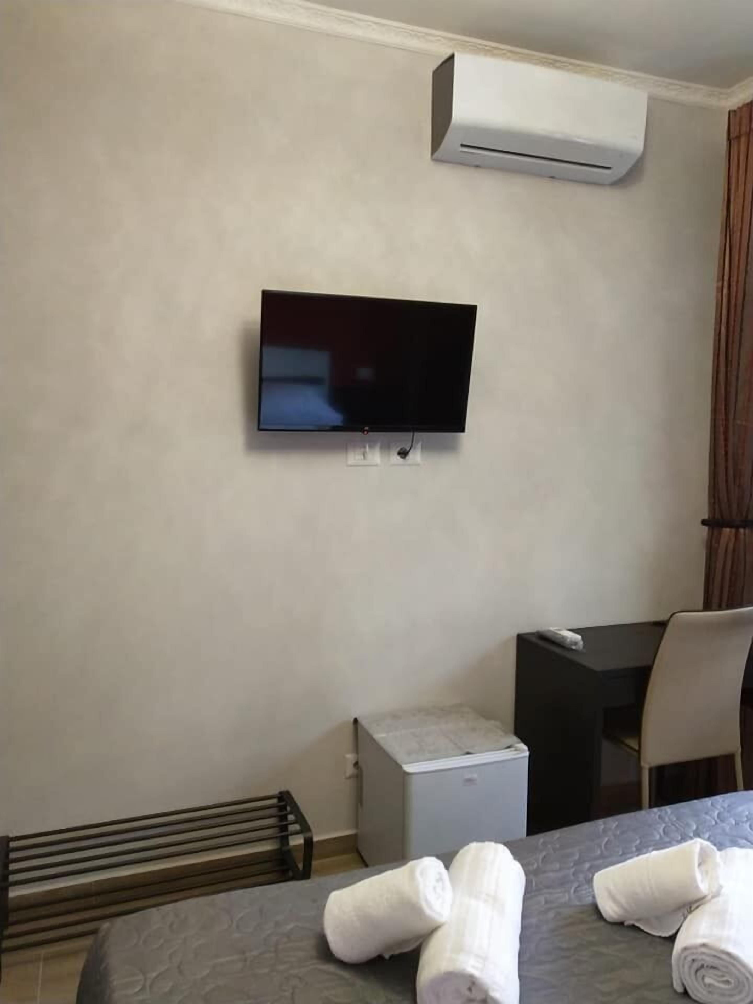 Photo - Seven Miracles Inn