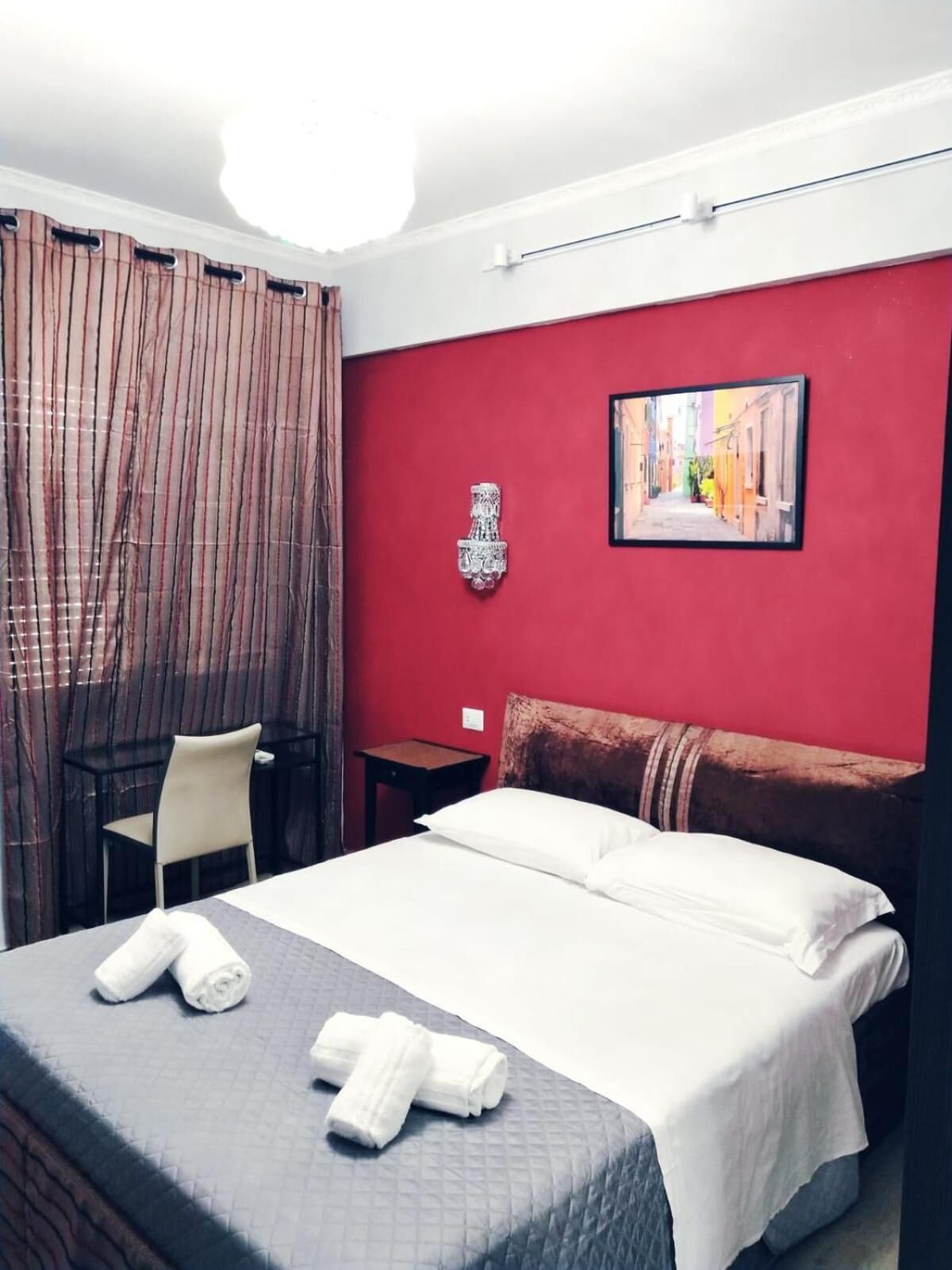 Photo - Seven Miracles Inn