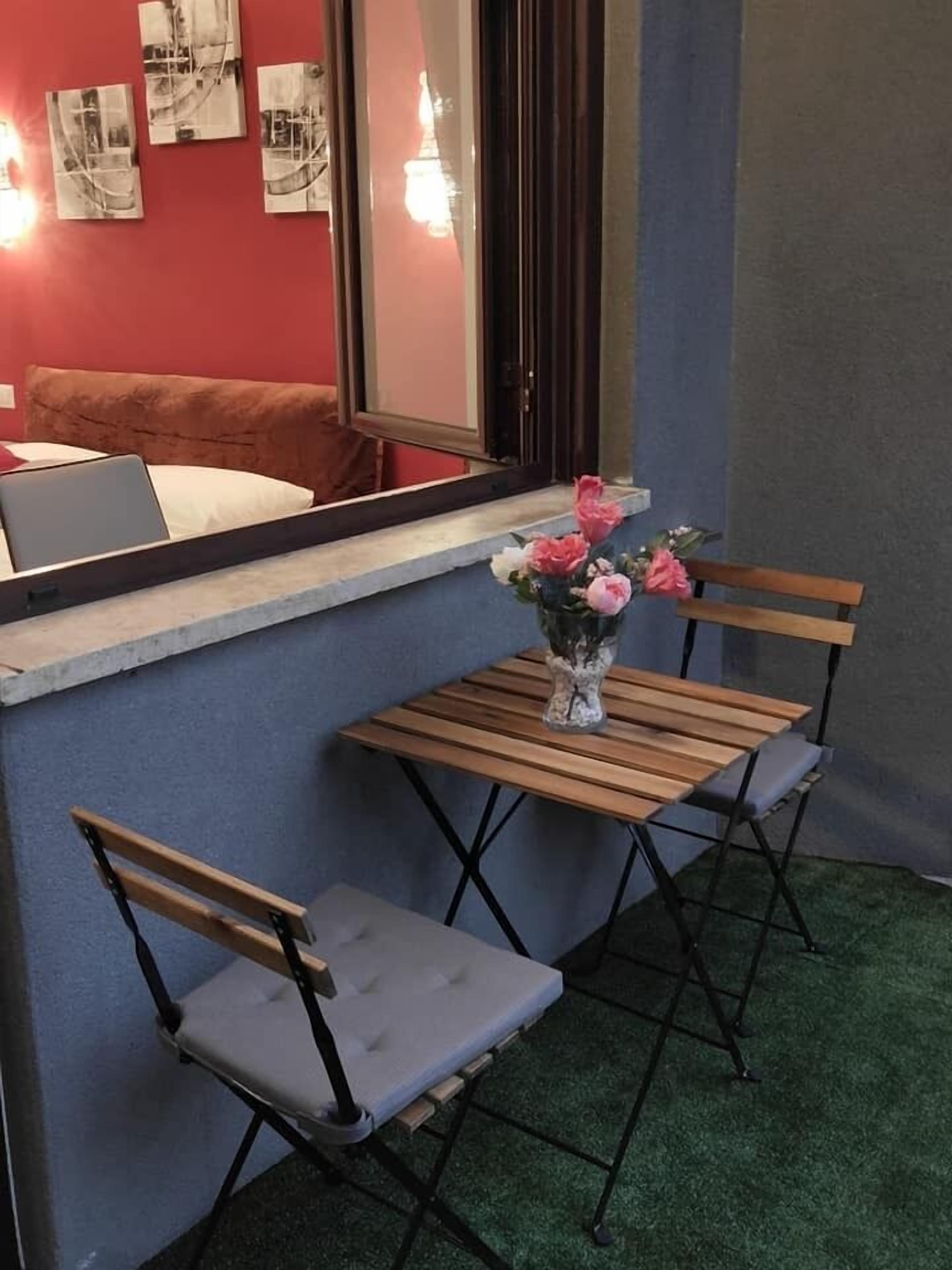 Photo - Seven Miracles Inn