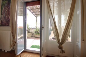 Apartment, 3 Schlafzimmer | Terrasse/Patio