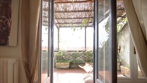 Apartment, 3 Bedrooms | Terrace/patio - Mameli (Milan)