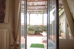 Apartment, 3 Bedrooms | Terrace/patio