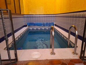Individually decorated, laptop workspace, free WiFi, bed sheets - El Horno de Leopoldo (Hueva)