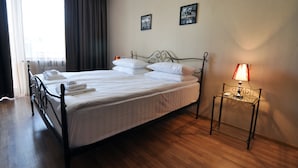Luxury Triple Room, 2 Bedrooms | Premium bedding, down comforters, desk, soundproofing - Hotel Gelens (Tbilisi)