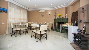 Dining - Hotel Gelens (Tbilisi)