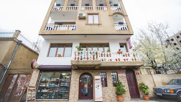 Front of property - Hotel Gelens (Tbilisi)