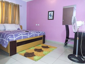 Single Room (Royal 2)