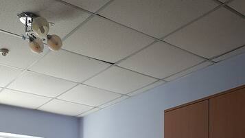 Shared Dormitory, Mixed Dorm, Shared Bathroom (6 Beds) | Blackout drapes, soundproofing, iron/ironing board, free WiFi