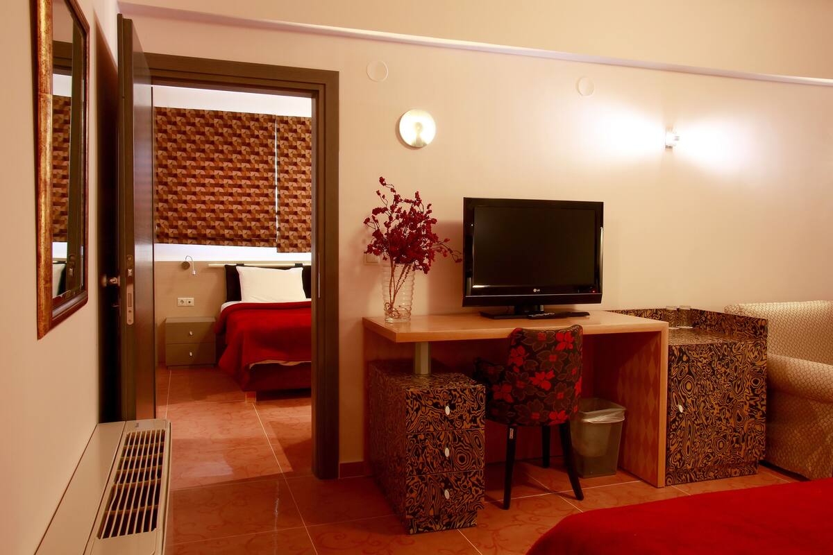 Family Suite, 2 Bedrooms, 2 Bathrooms | Minibar, desk, soundproofing, WiFi (free)