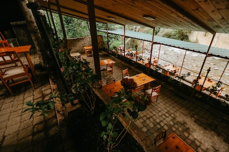 Courtyard. Sumela Holiday Hotel