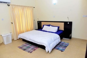 Penthouse, plusieurs lits, non-fumeurs | 3 chambres, literie de qualité supérieure