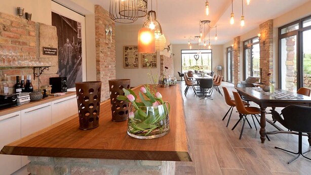 Dining - Vinotel Dollt-Kern (Flemlingen)
