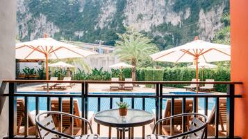 Deluxe Room with Pool Access | Balcony view