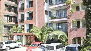 Fachada de la propiedad