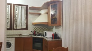 Apartment, 2 Bedrooms | Private kitchen - Venetian Style (Venice)