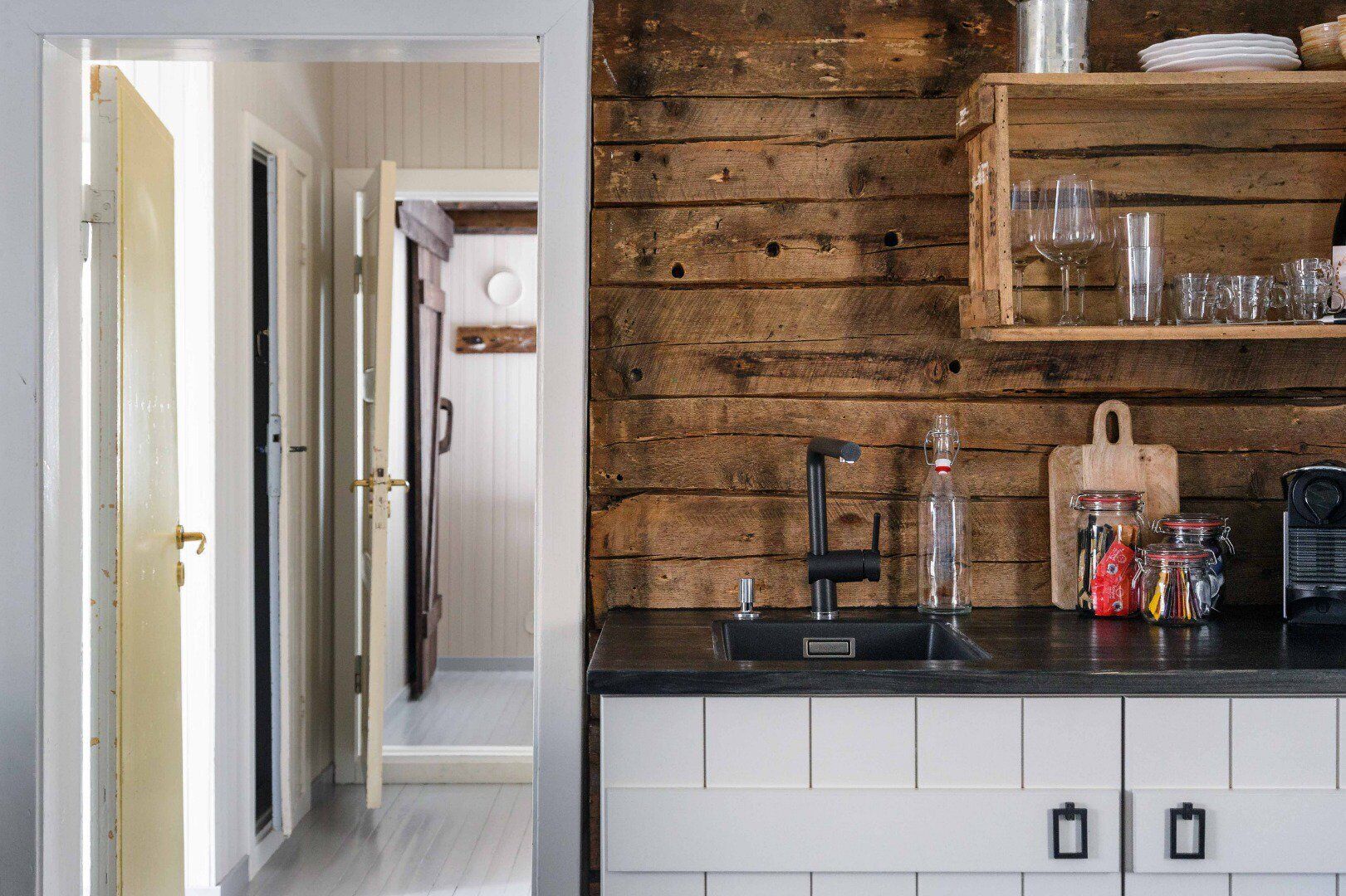 bay - cabin suite plus | private kitchen | espresso maker, coffee/tea maker, electric kettle