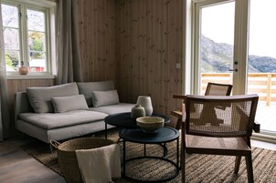 Ropa de cama de alta calidad, minibar y decoración personalizada 