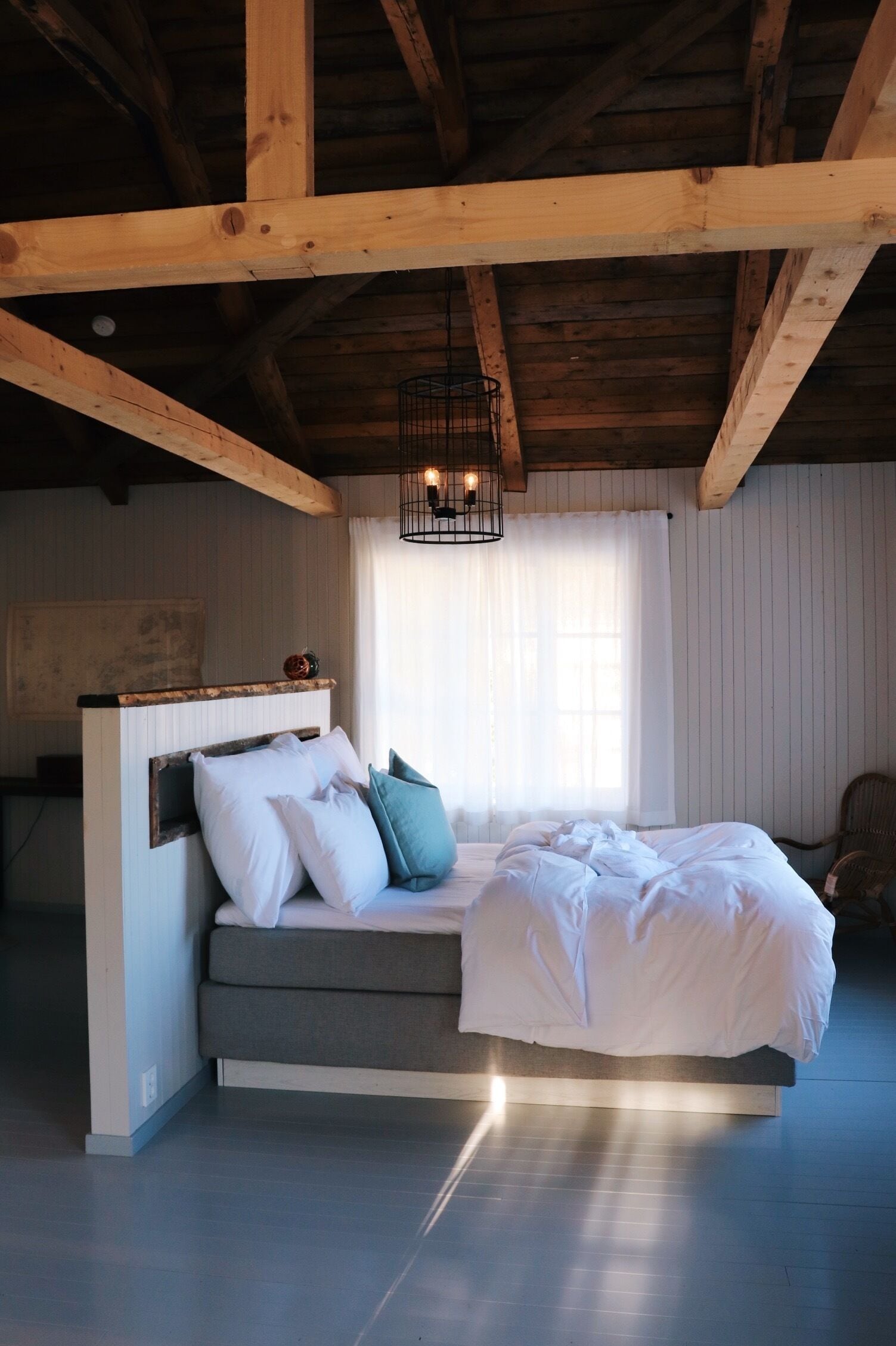 Premium bedding, minibar, individually decorated, individually furnished