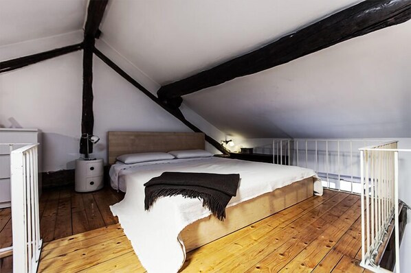 Duplex, 1 Bedroom