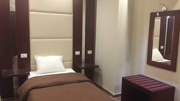 Standard Single Room, 1 Twin Bed | Hypo-allergenic bedding available, blackout drapes, soundproofing