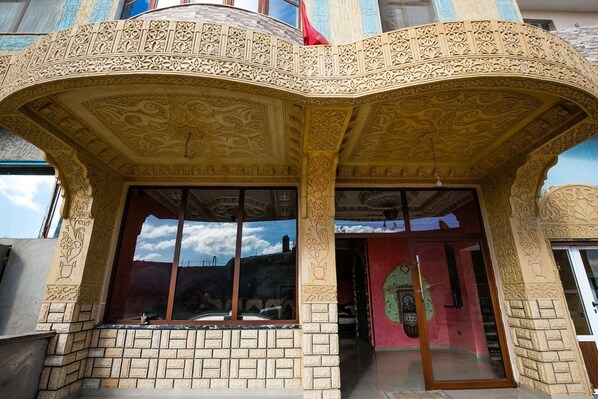 Entrada de la propiedad