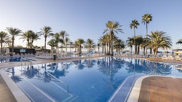 4 outdoor pools, open 9:00 AM to 7:00 PM, pool umbrellas, sun loungers