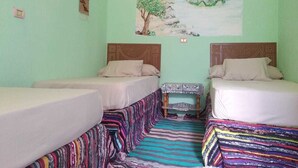 Quarto triplo | Cofres nos quartos, camas extras/dobráveis (sobretaxa)