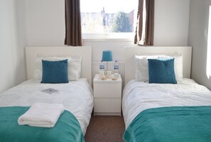 House, 4 Bedrooms - TwentyThree (Coventry)