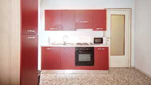 Apartment, 1 Bedroom | Private kitchen - Teodorico (Milan)