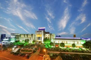 Exterior - Zhongtian Huanghai Hotel (Rudong)