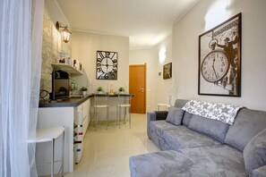 Appartement Ville, 1 chambre, vue ville | Coin séjour | Télévision à écran plat