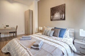 Studio | 1 bedroom, iron/ironing board, free WiFi, bed sheets - Tudor (Milan)